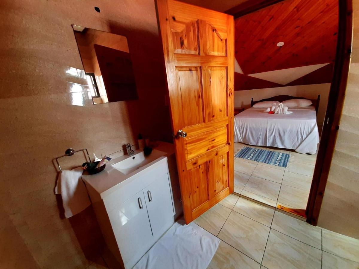 Hotel La Source Self Catering Isola di Isola di La Digue Esterno foto